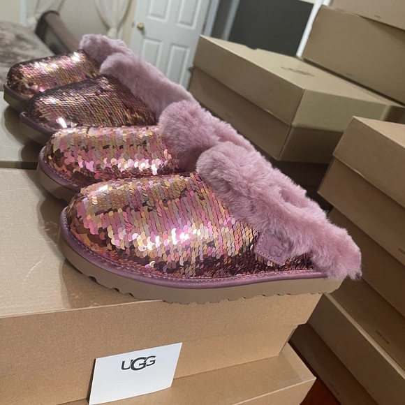 UGG | Cluggette Sequins PINK Slippers New In Box - Picture 9 of 15